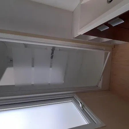 캠프장 Mobil-home Climatise, Animaux Ok - 6 Pers. - Api-1-52-2509 Sireuil (Charente)