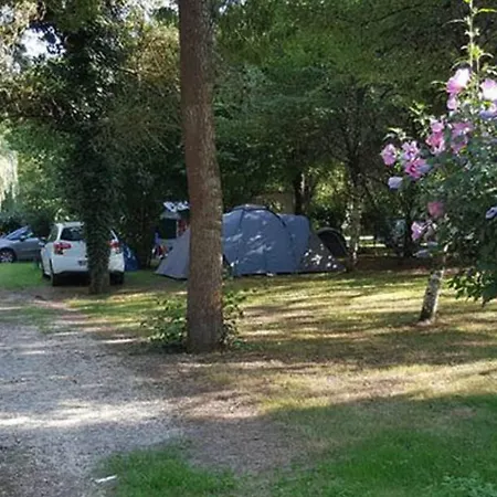 Mobil-home Climatise, Animaux Ok - 6 Pers. - Api-1-52-2509 캠프장 Sireuil (Charente)